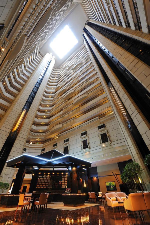 Intercontinental Shanghai Pudong By Ihg Екстер'єр фото